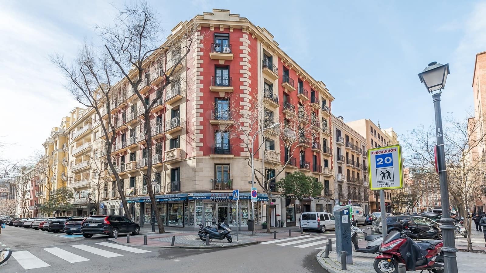 1 soveværelse Erhverv til leje i Madrid by - € 2.000 (Ref: 9987768)