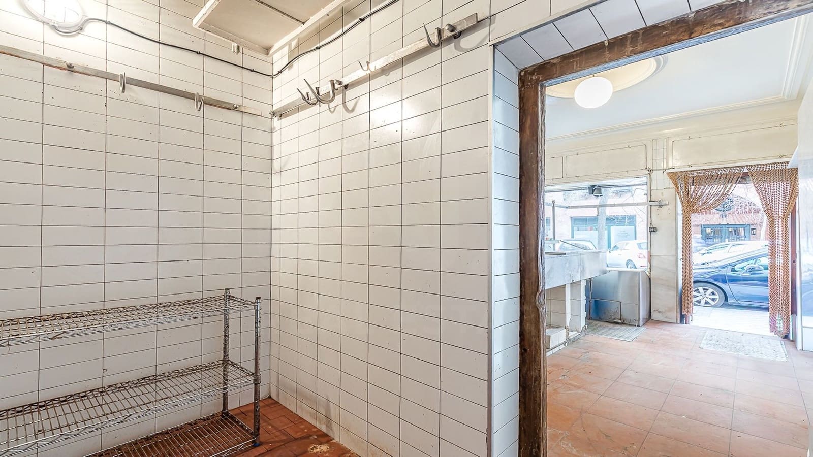 1 bedroom Commercial for rent in Madrid city - € 2,000 (Ref: 9987768)