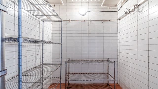 1 sovrum Kommersiell att hyra i Madrid stad - 2 000 € (Ref: 9987768)