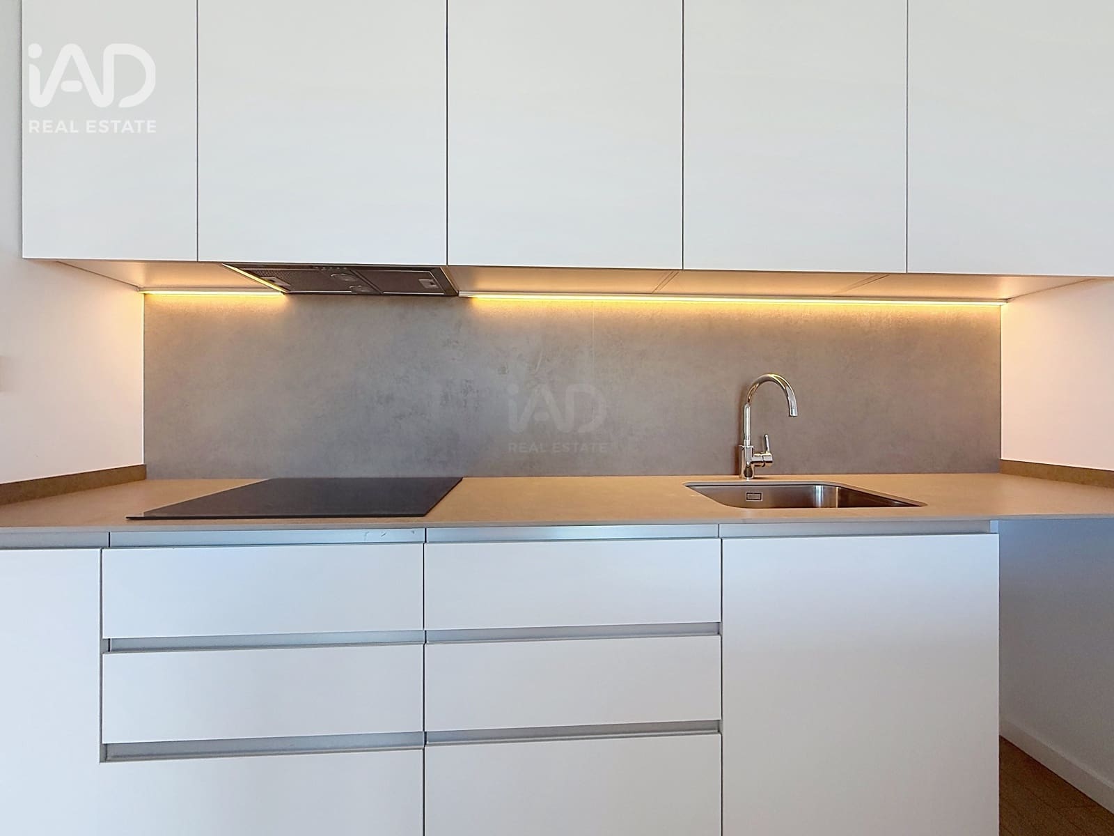 3 sypialnia Apartament na sprzedaż w Miasto Barcelona z garażem - 335 000 € (Ref: 9987770)