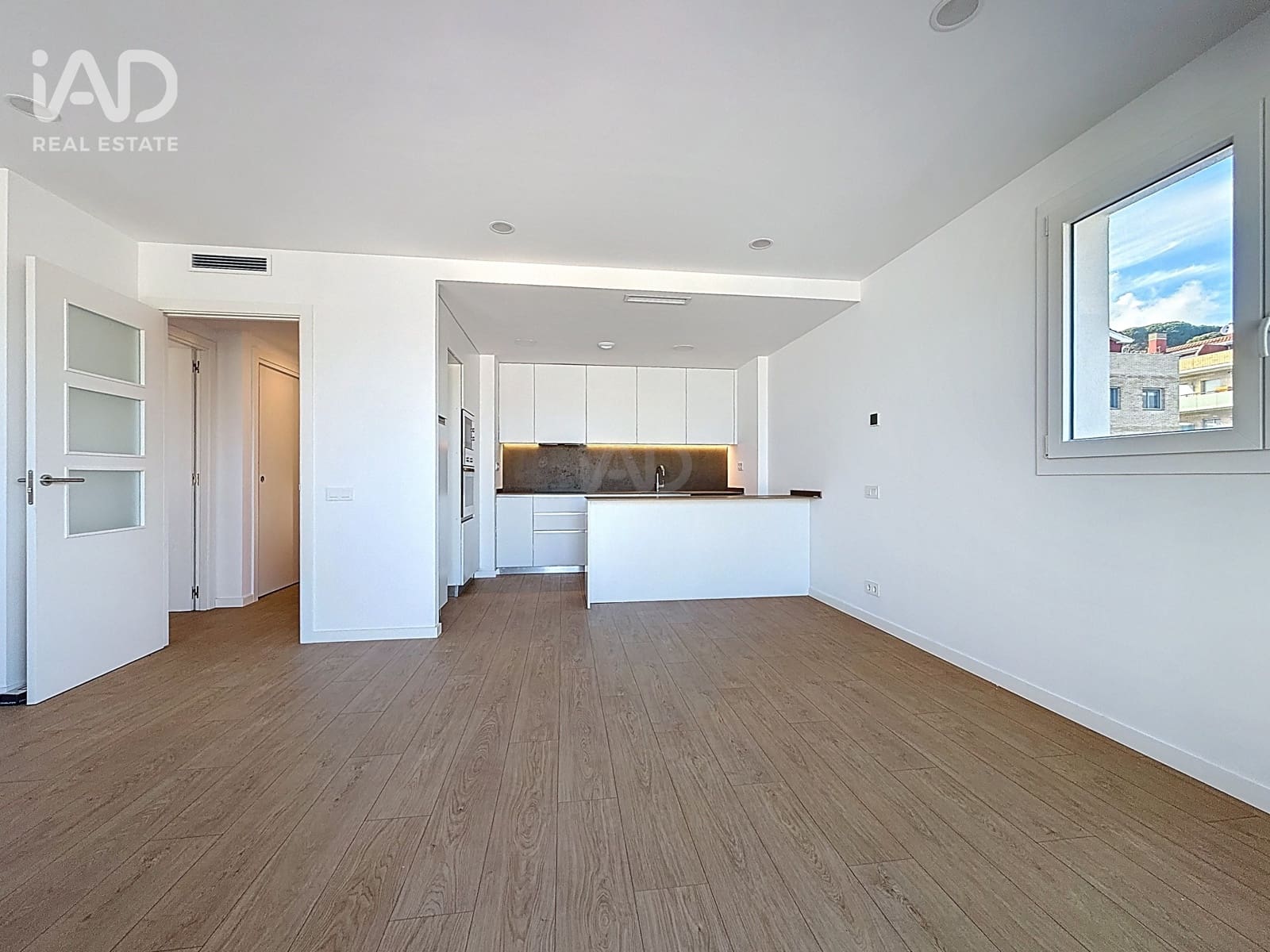 3 sypialnia Apartament na sprzedaż w Miasto Barcelona z garażem - 335 000 € (Ref: 9987770)