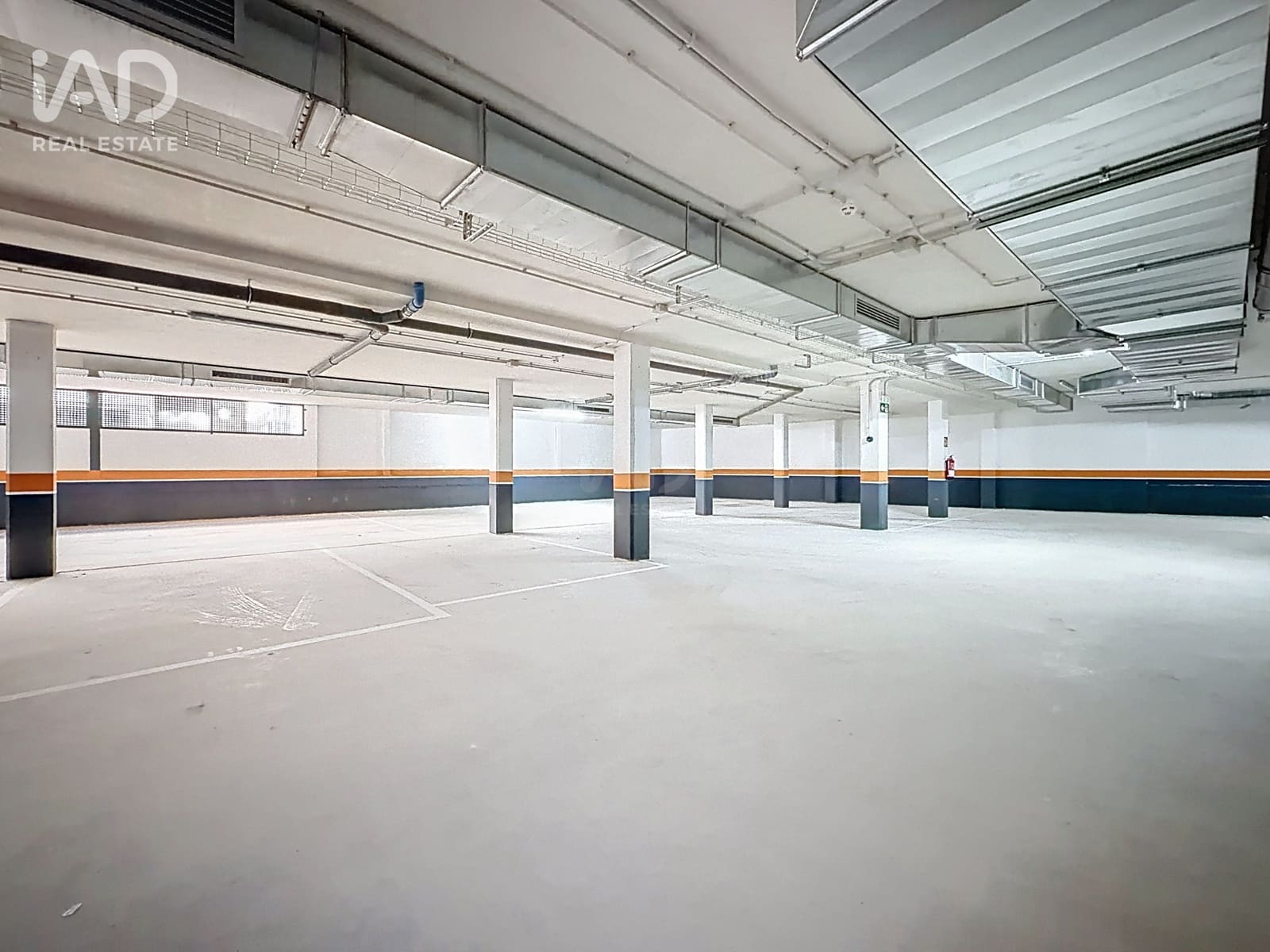 3 soverom Leilighet til salgs i Barcelona by med garasje - € 328 000 (Ref: 9987771)