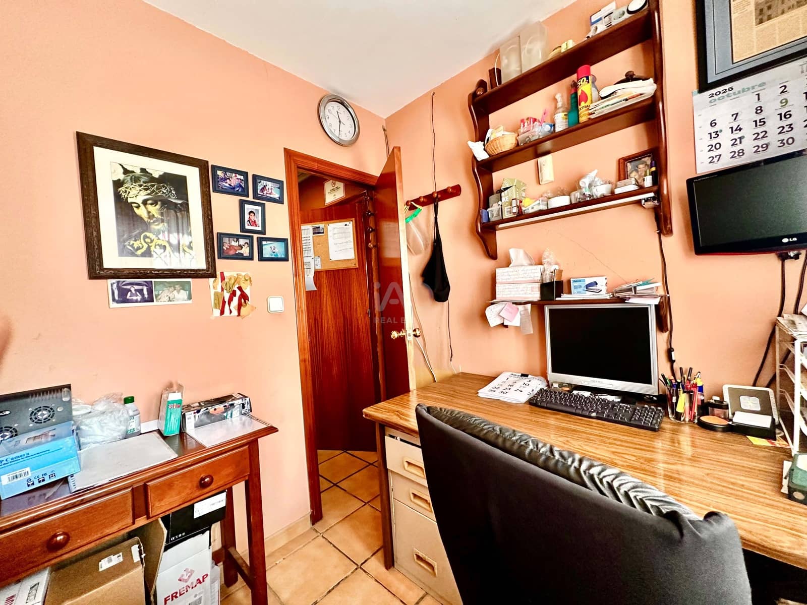 Local Comercial de 25 habitaciones en Huelva ciudad en venta con garaje - 2.300.000 € (Ref: 9987772)
