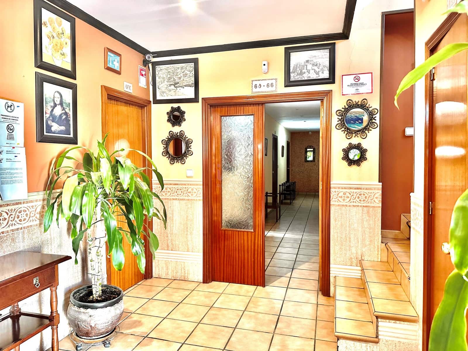Local Comercial de 25 habitaciones en Huelva ciudad en venta con garaje - 2.300.000 € (Ref: 9987772)