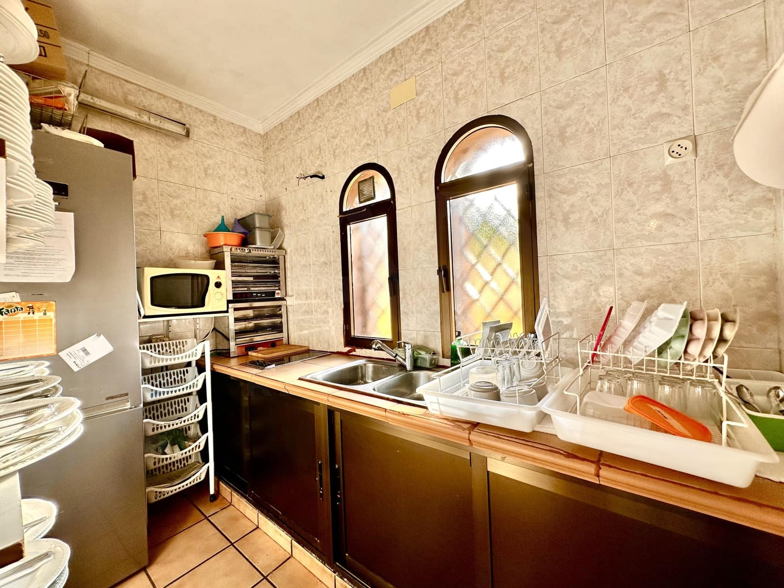 Local Comercial de 25 habitaciones en Ayamonte en venta con garaje - 2.300.000 € (Ref: 9987772)