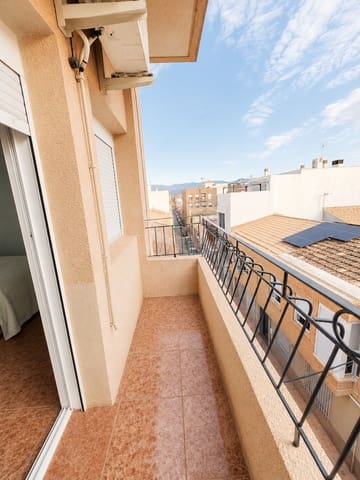 2 bedroom Apartment for rent in Alcantarilla - € 700 (Ref: 9987774)