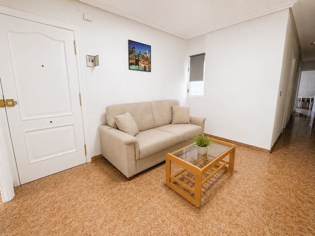 2 bedroom Apartment for rent in Alcantarilla - € 700 (Ref: 9987774)