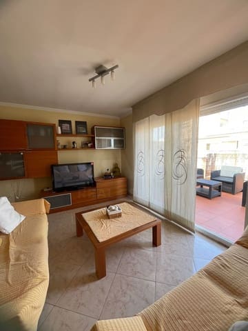 3 makuuhuone Huoneisto myytävänä paikassa Tarragona kaupunki - 165 800 € (Ref: 9987777)