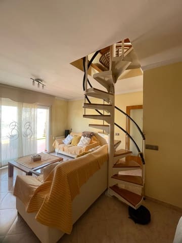 3 makuuhuone Huoneisto myytävänä paikassa Tarragona kaupunki - 165 800 € (Ref: 9987777)