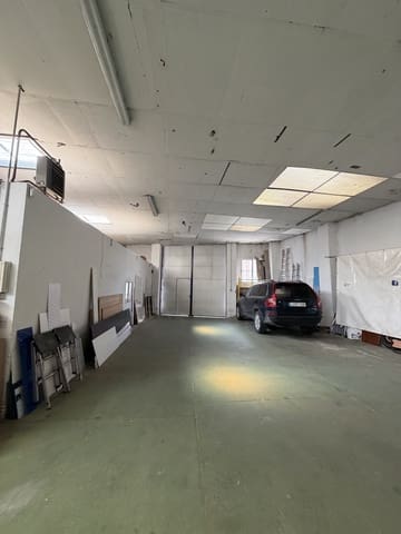 Komercyjne na sprzedaż w Miasto Valladolid z garażem - 161 000 € (Ref: 9987778)