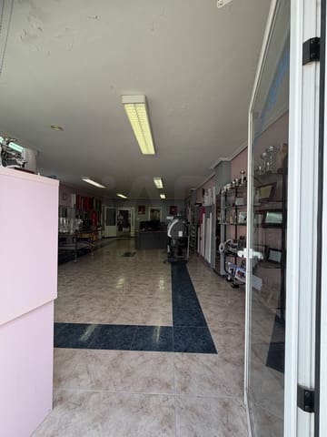 Komercyjne na sprzedaż w Miasto Valladolid z garażem - 161 000 € (Ref: 9987778)