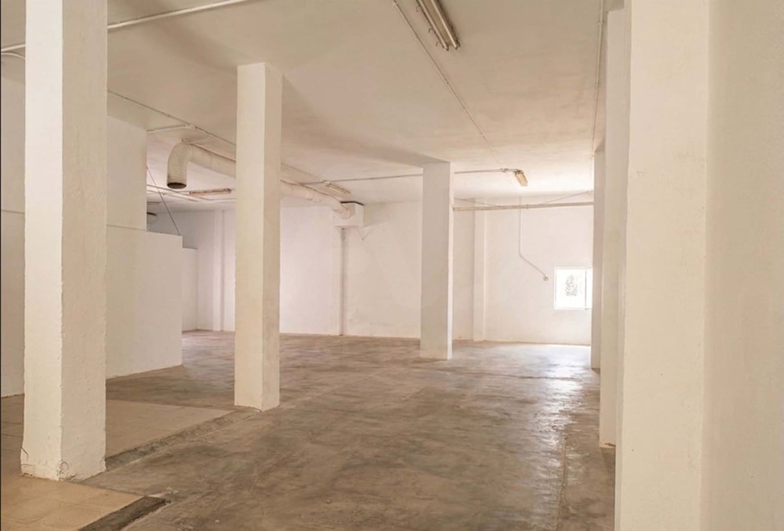 Comercial para arrendar em Valencia cidade - 1 200 € (Ref: 9987779)
