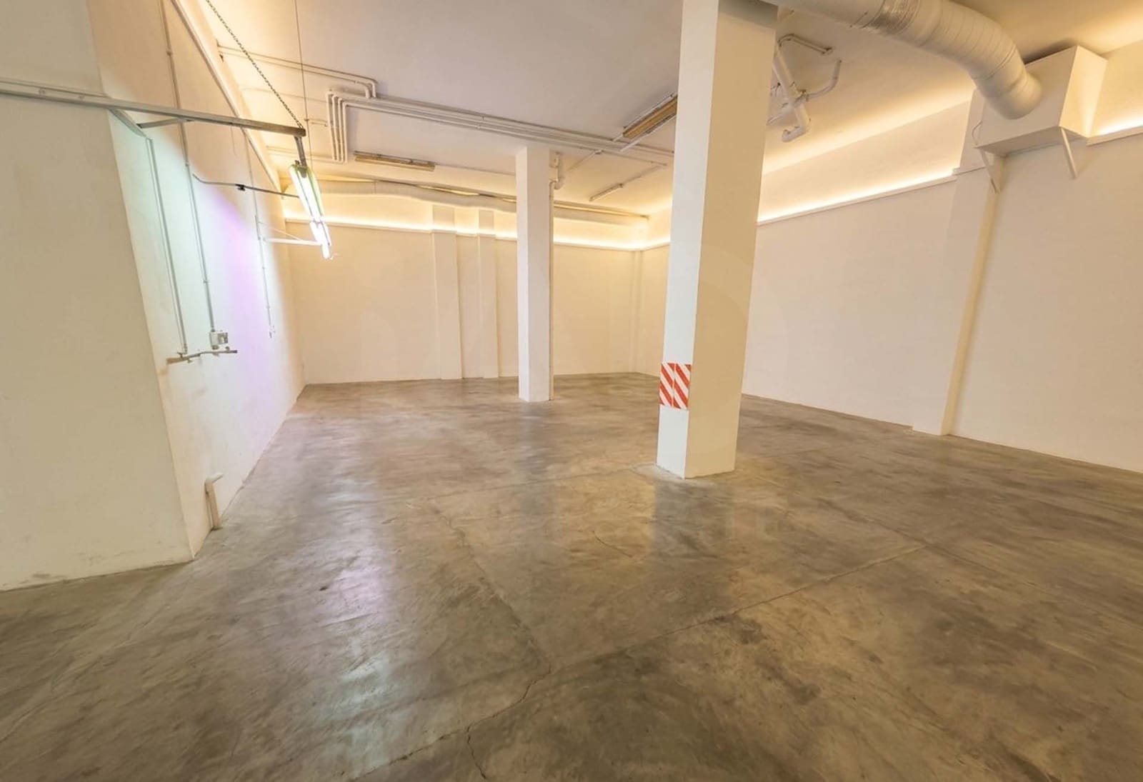 Comercial para arrendar em Valencia cidade - 1 200 € (Ref: 9987779)