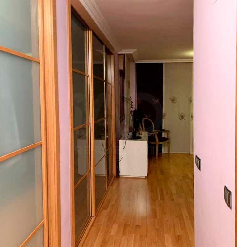 Chalet de 7 habitaciones en Huesca ciudad en venta con garaje - 890.000 € (Ref: 9987785)