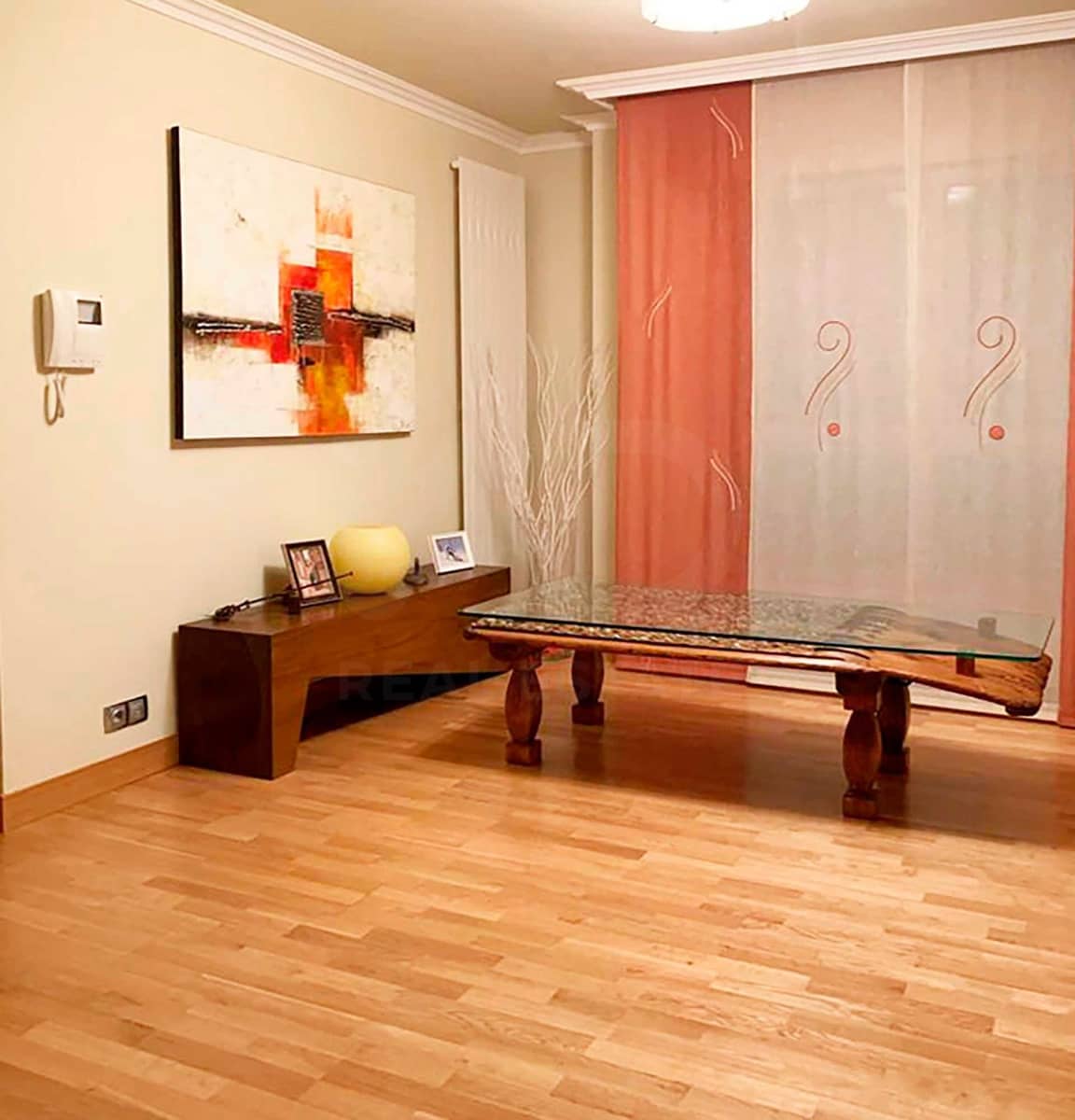 Chalet de 7 habitaciones en Huesca ciudad en venta con garaje - 890.000 € (Ref: 9987785)
