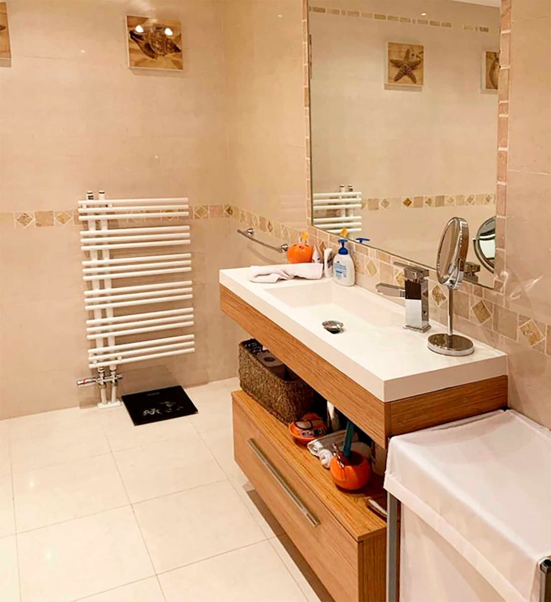 Chalet de 7 habitaciones en Huesca ciudad en venta con garaje - 890.000 € (Ref: 9987785)