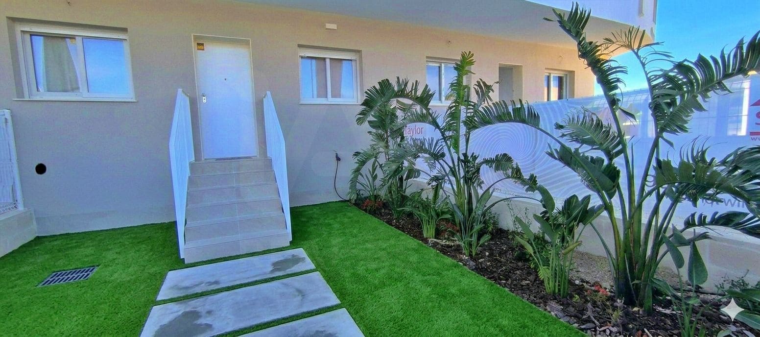 2 soveværelse Lejlighed til salg i Monforte del Cid med garage - € 270.000 (Ref: 9987786)