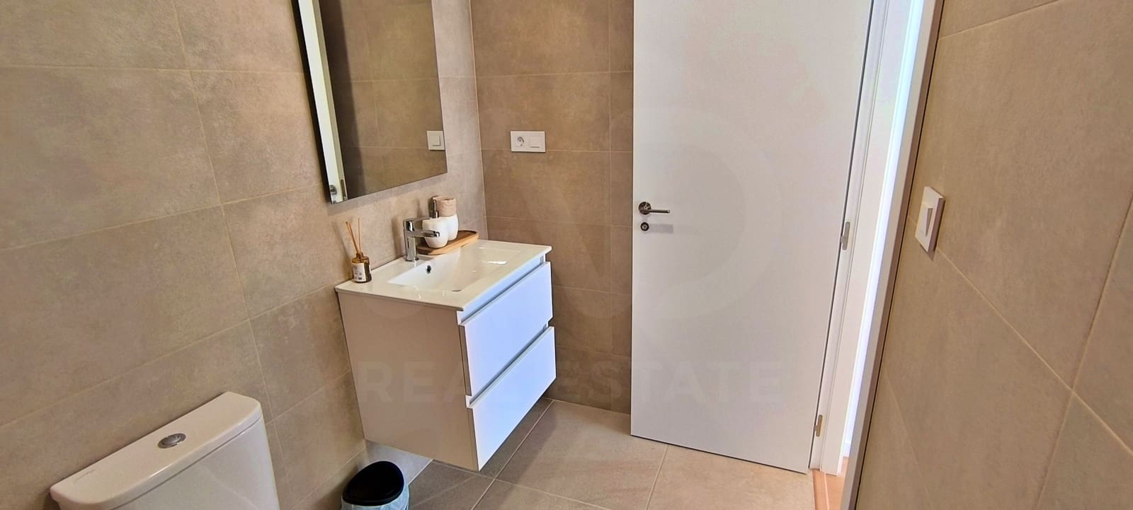 2 soveværelse Lejlighed til salg i Monforte del Cid med garage - € 270.000 (Ref: 9987786)