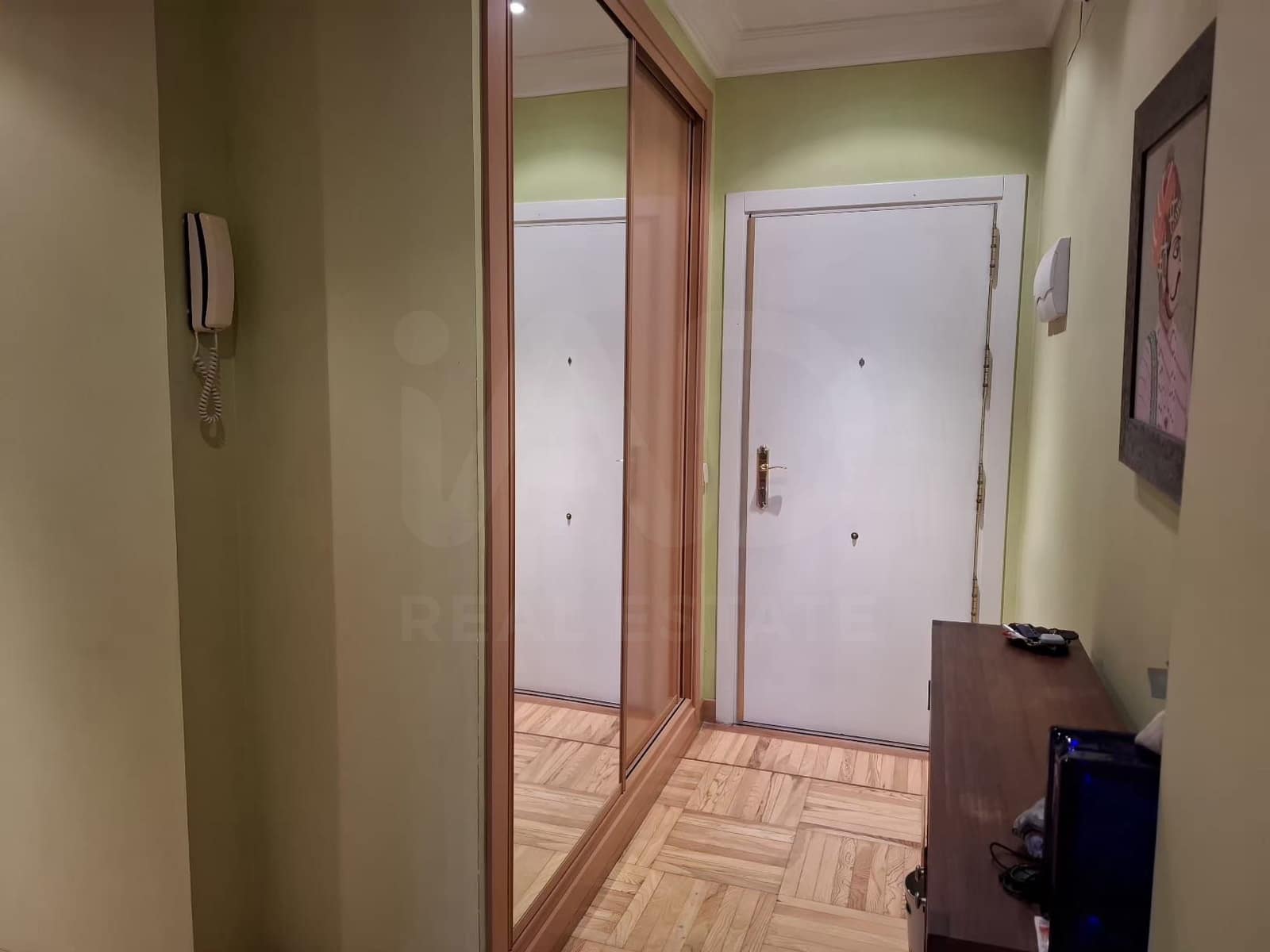 2 quarto Apartamento para arrendar em Madrid cidade - 1 800 € (Ref: 9987789)