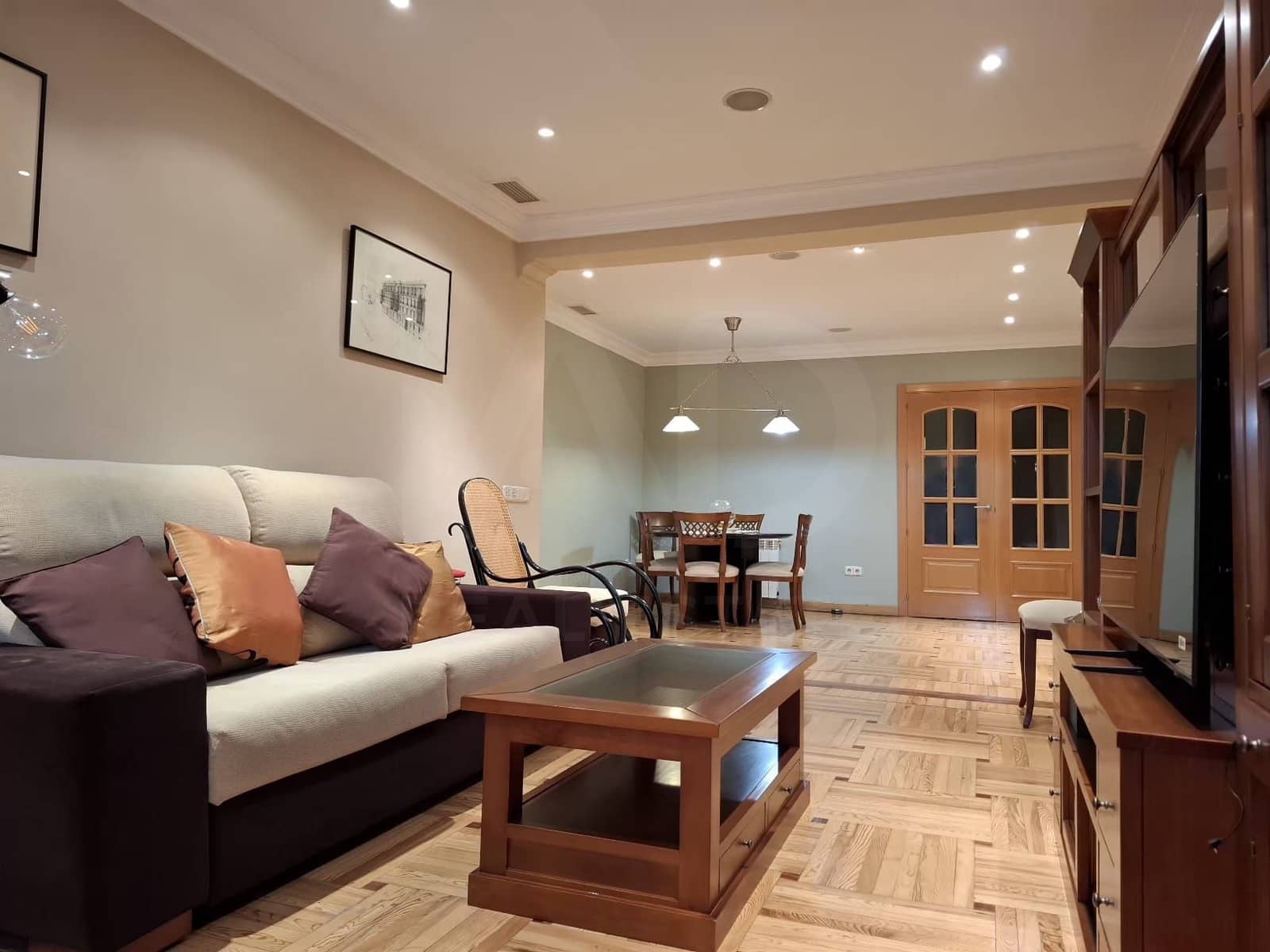 2 quarto Apartamento para arrendar em Madrid cidade - 1 800 € (Ref: 9987789)