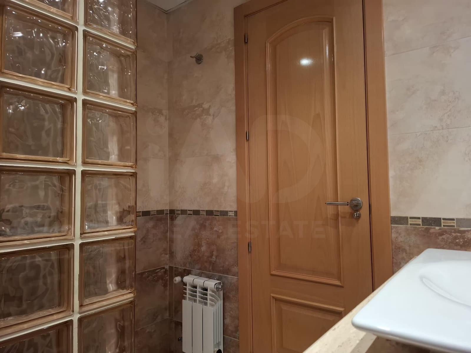 2 quarto Apartamento para arrendar em Madrid cidade - 1 800 € (Ref: 9987789)