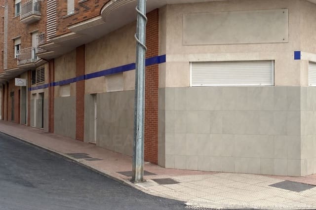 Kommersiell til salgs i Jaén by - € 650 000 (Ref: 9987790)