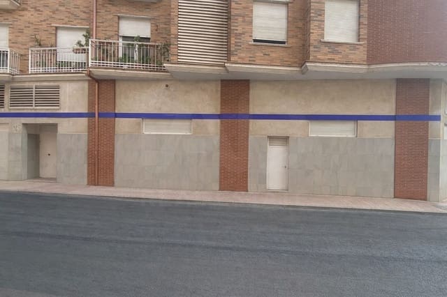 Kommersiell til salgs i Jaén by - € 650 000 (Ref: 9987790)