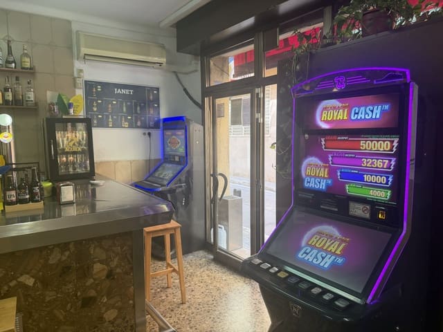 Gewerbe zu verkaufen in Barcelona Stadt - 159.000 € (Ref: 9987791)