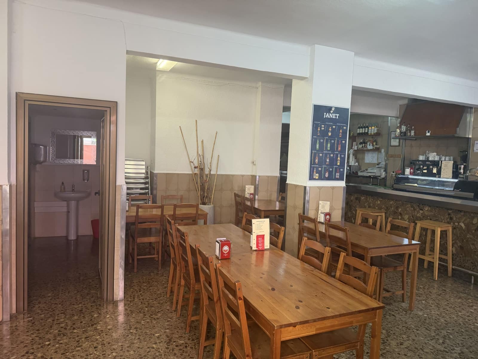 Gewerbe zu verkaufen in Barcelona Stadt - 159.000 € (Ref: 9987791)