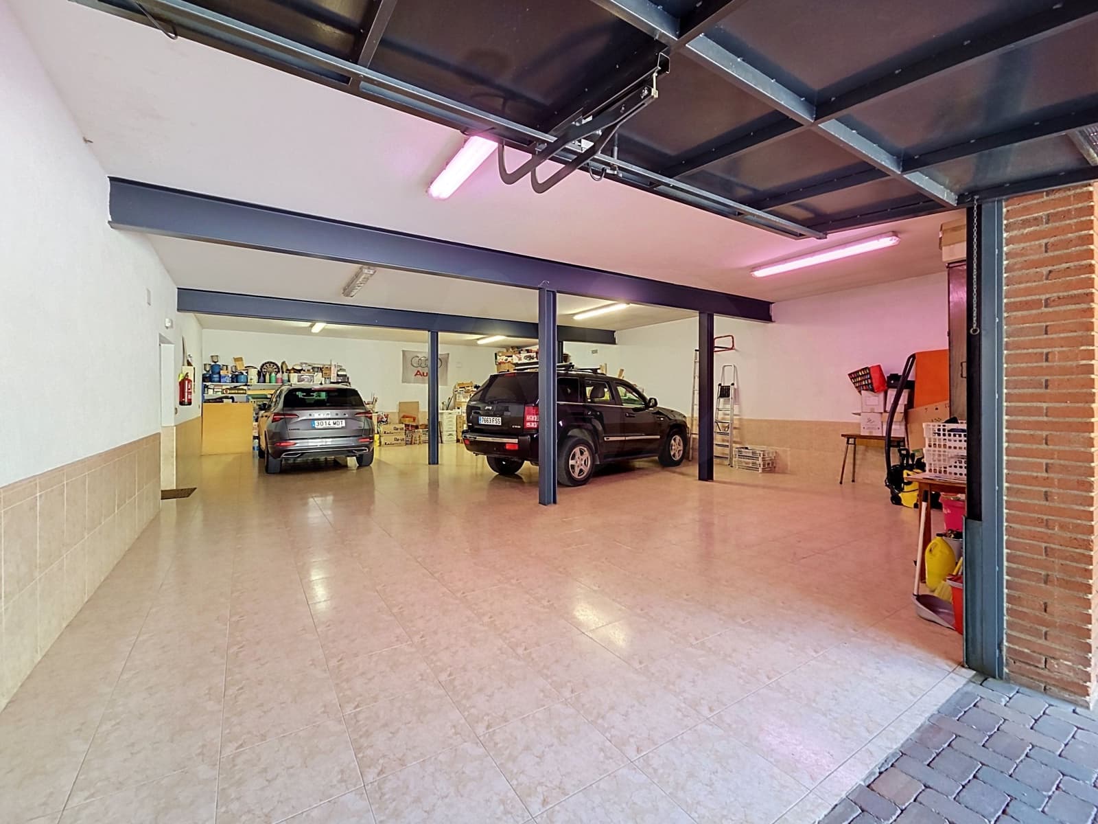 7 soveværelse Villa til salg i Barcelona by - € 1.950.000 (Ref: 9987796)