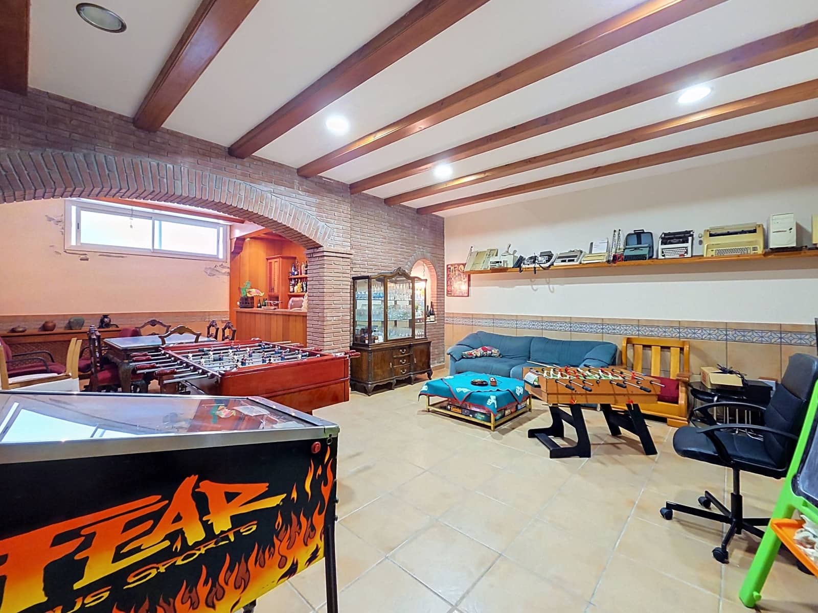 7 soveværelse Villa til salg i Barcelona by - € 1.950.000 (Ref: 9987796)