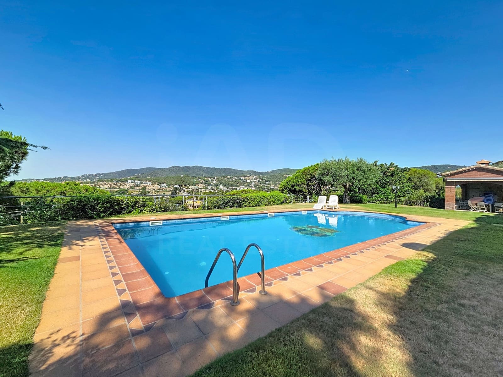 7 soveværelse Villa til salg i Barcelona by - € 1.950.000 (Ref: 9987796)