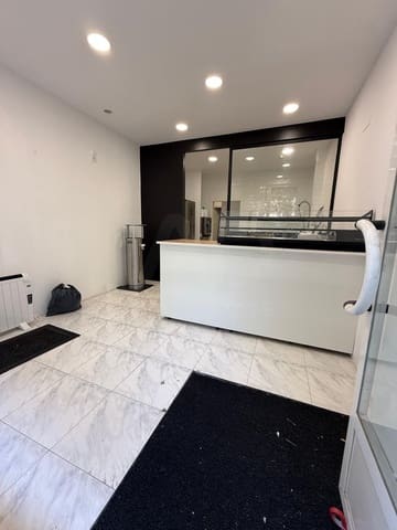 Local Commercial à louer à Bilbao - 650 € (Ref: 9987797)