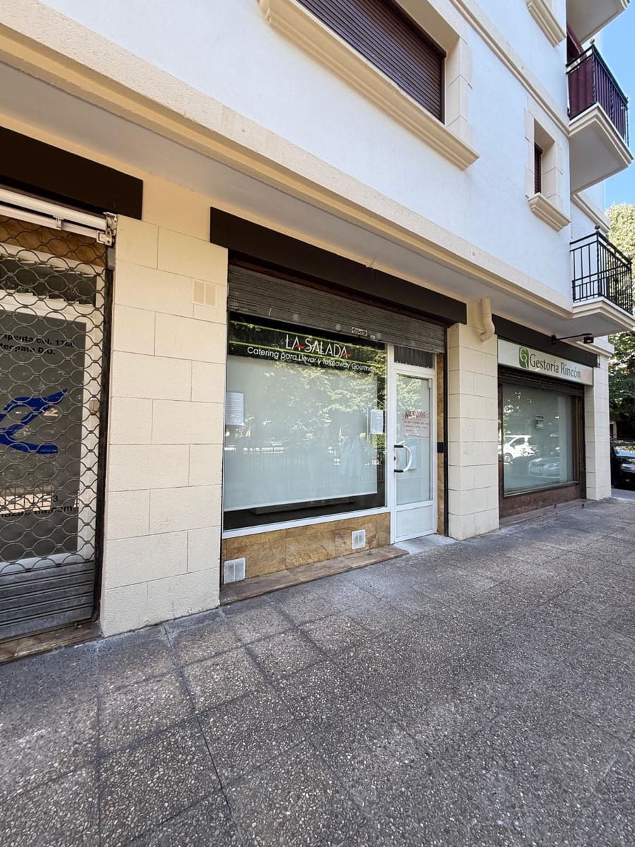 Local Commercial à louer à Bilbao - 650 € (Ref: 9987797)