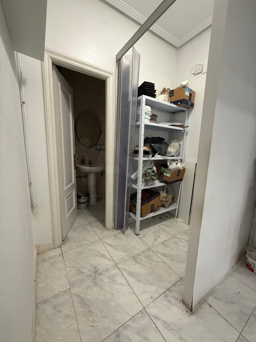 Local Commercial à louer à Bilbao - 650 € (Ref: 9987797)