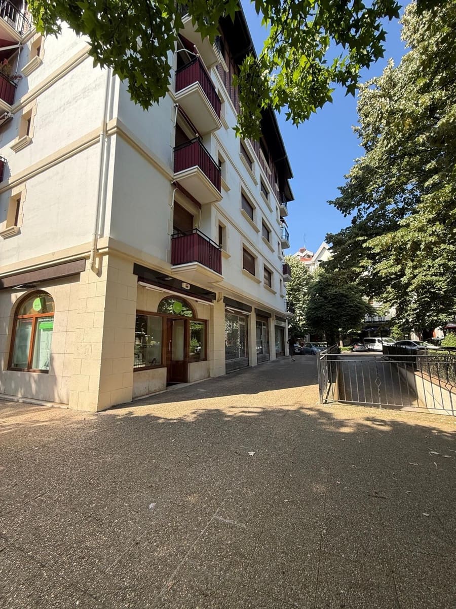 Local Commercial à louer à Bilbao - 650 € (Ref: 9987797)