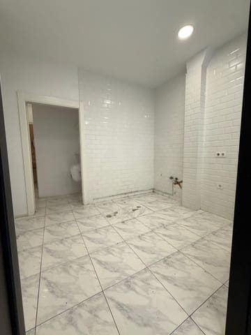 Commerciale da affittare in Getxo - 650 € (Rif: 9987797)