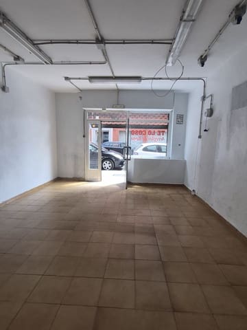 Kommersiell til salgs i Leon by - € 39 000 (Ref: 9987798)