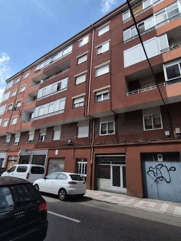 Kommersiell til salgs i Leon by - € 39 000 (Ref: 9987798)
