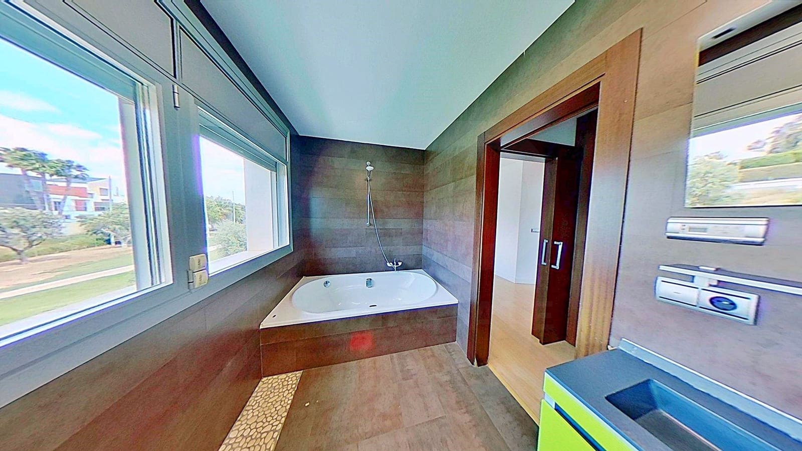 7 sypialnia Willa do wynajęcia w Miasto Alicante / Alacant z basenem garażem - 5 000 € (Ref: 9987811)