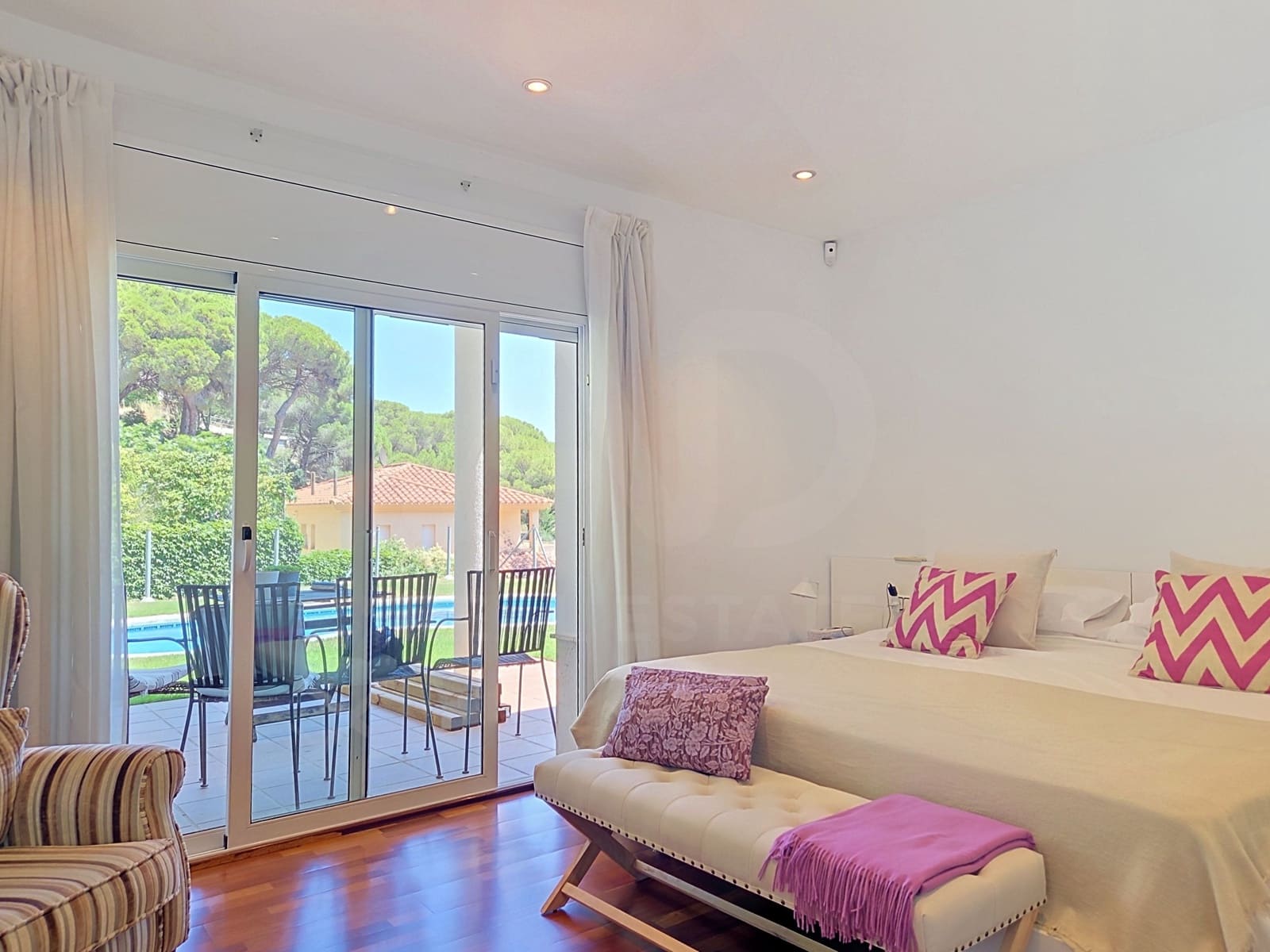 4 sovrum Villa till salu i Premia de Dalt - 1 350 000 € (Ref: 9987814)