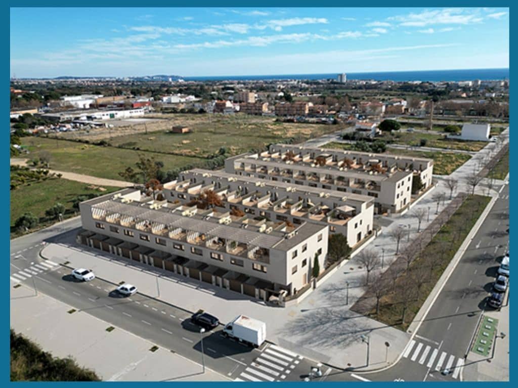 3 soverom Villa til salgs i Tarragona by med svømmebasseng - € 419 500 (Ref: 9987815)
