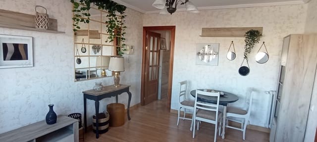 1 soveværelse Lejlighed til leje i León by - € 650 (Ref: 9987816)