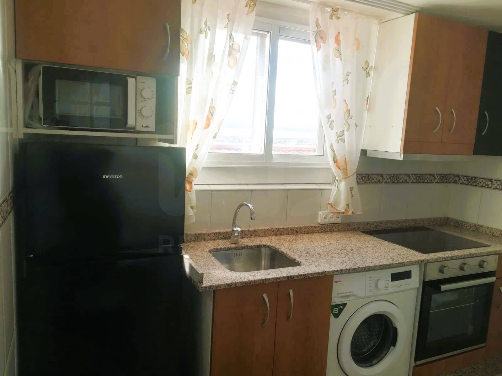 1 soverom Leilighet til leie i Leon by - € 650 (Ref: 9987816)