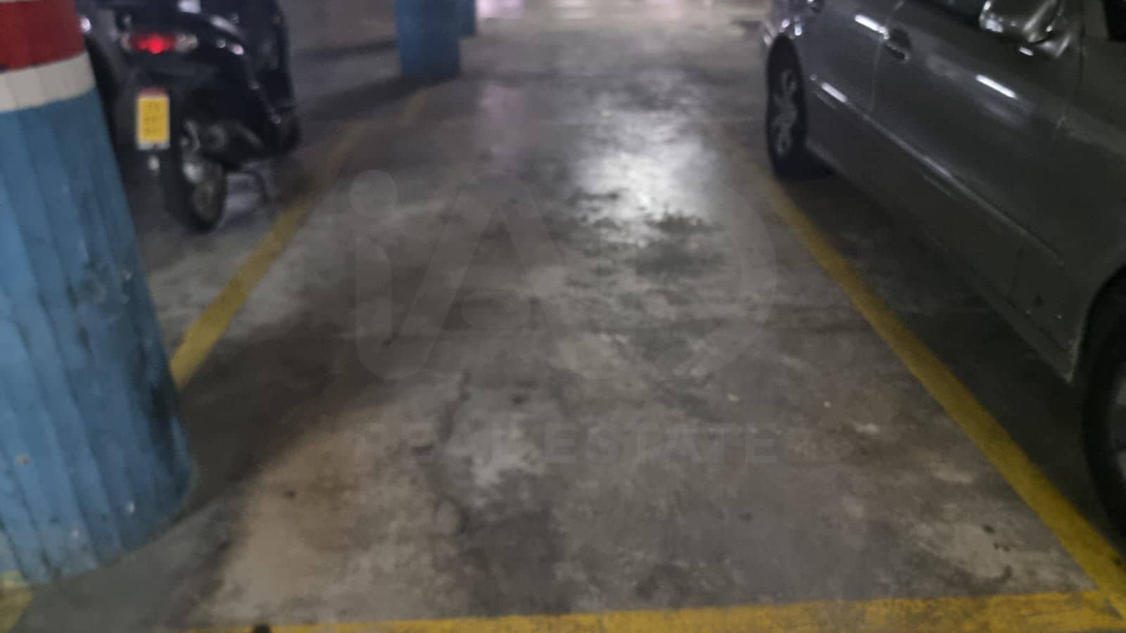 Garage zu verkaufen in Barcelona Stadt - 12.400 € (Ref: 9987818)