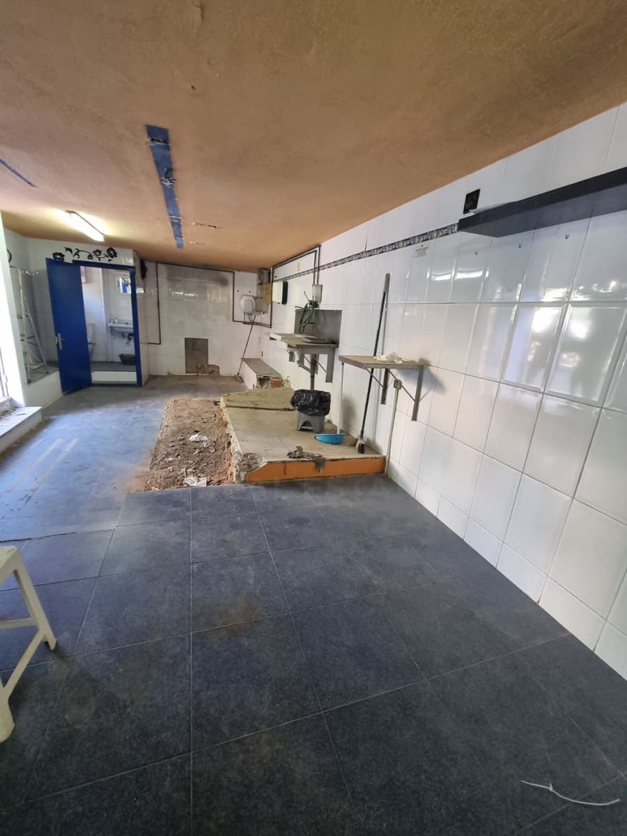 Kommersiell till salu i Barcelona stad - 42 000 € (Ref: 9987822)