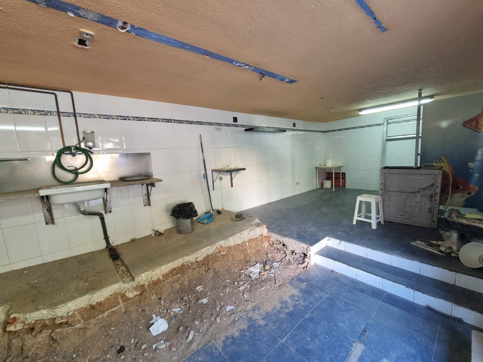 Kommersiell till salu i Barcelona stad - 42 000 € (Ref: 9987822)