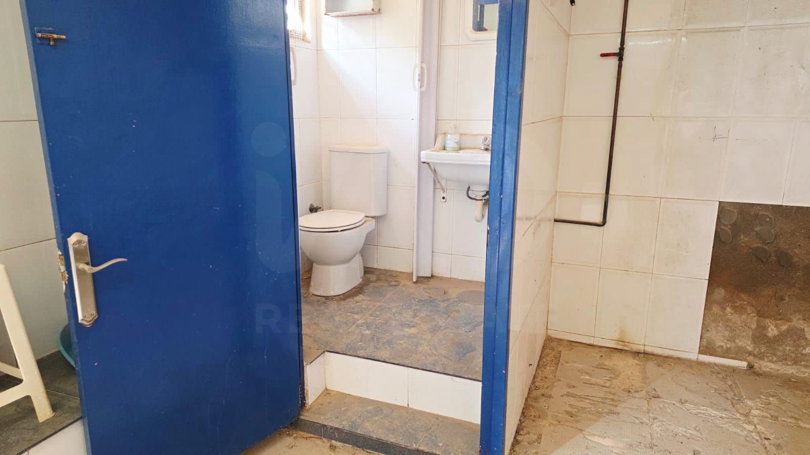 Kommersiell till salu i Barcelona stad - 42 000 € (Ref: 9987822)