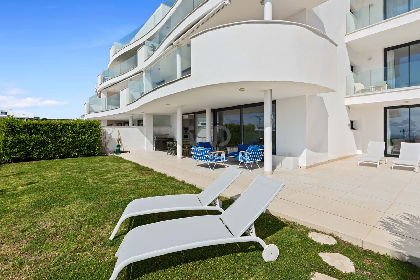3 quarto Apartamento para arrendar em Fuengirola com piscina garagem - 3 500 € (Ref: 9987823)
