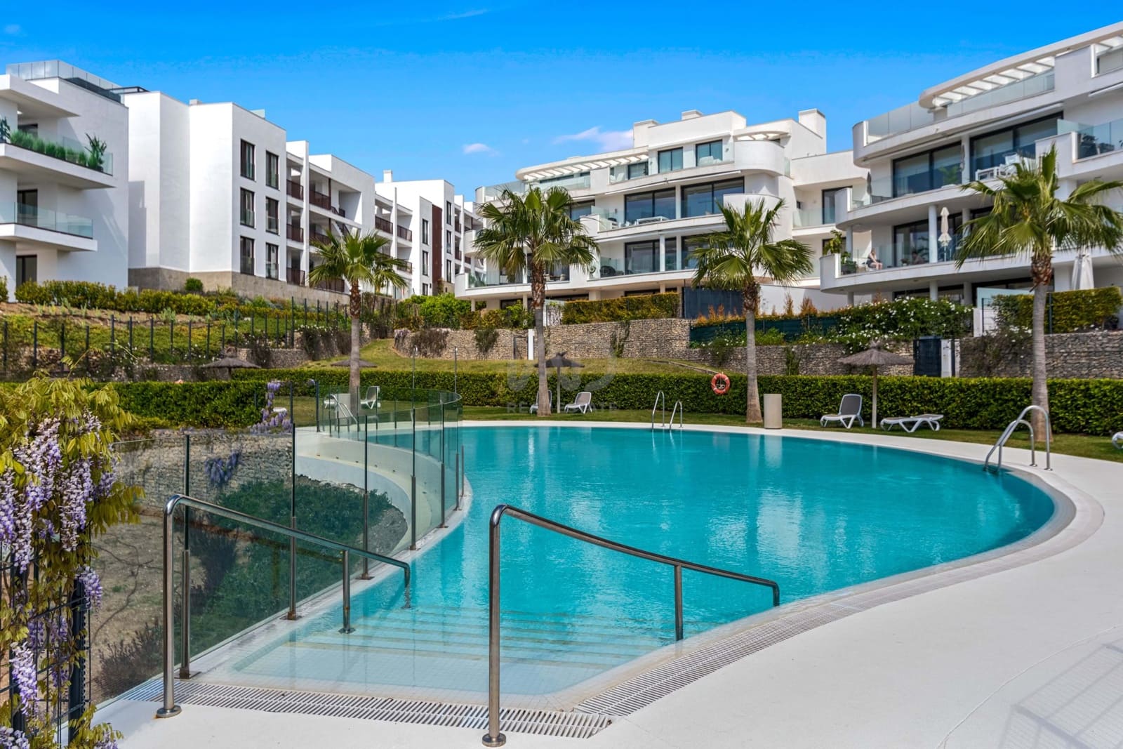 3 quarto Apartamento para arrendar em Fuengirola com piscina garagem - 3 500 € (Ref: 9987823)
